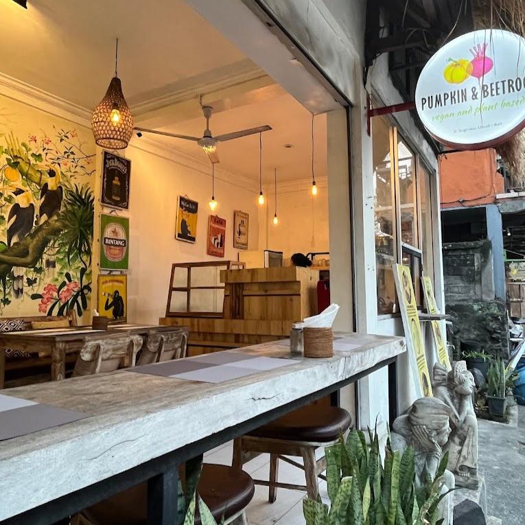 Pumpkin & Beetroot Cafe Ubud