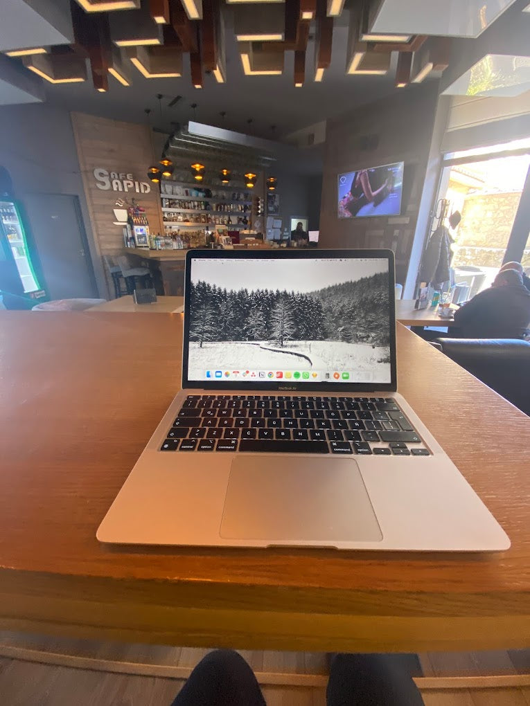 Sapid Café