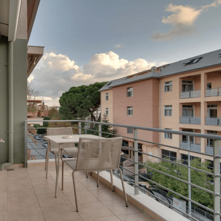 All Seasons Luxury Suites - globalnomadpass