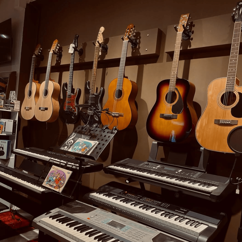 Maestor Music and More - globalnomadpass