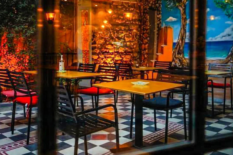 Plakaki Cafe
