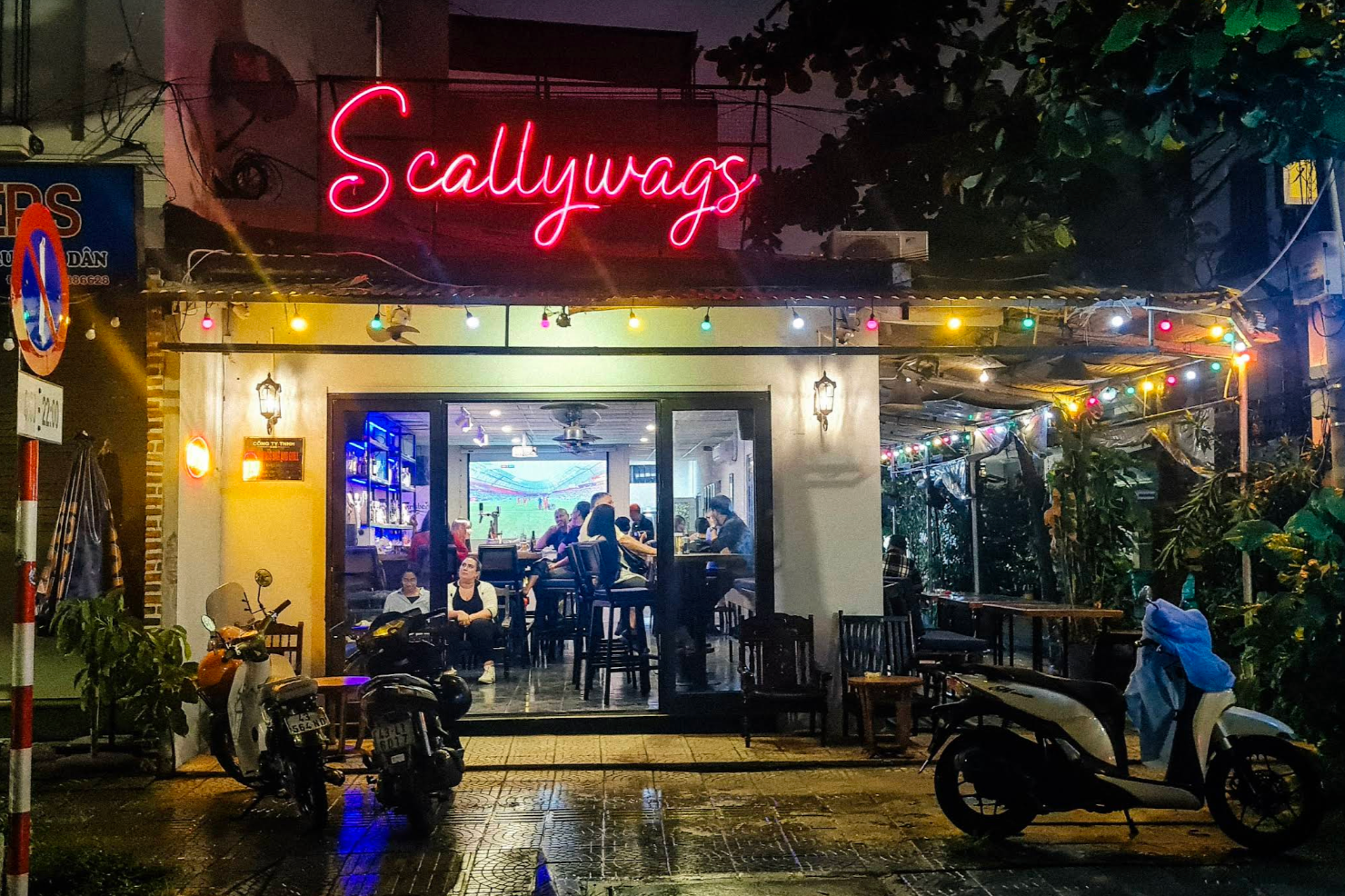 Scallywags Bar & Grill – globalnomadpass