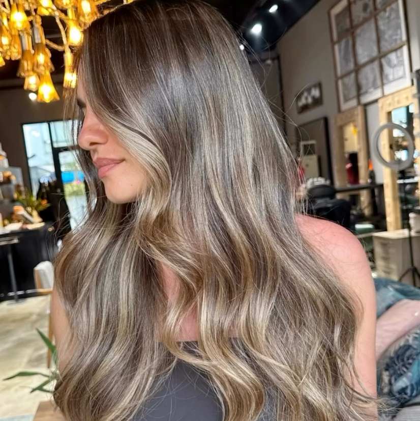Chica Hair Lab