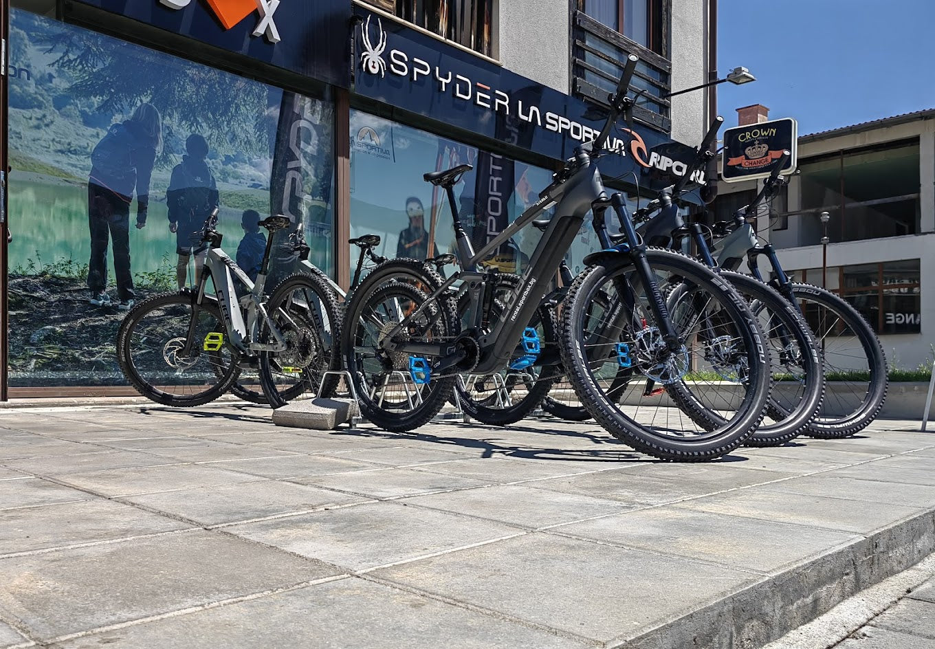 Sport Box Rentals – globalnomadpass