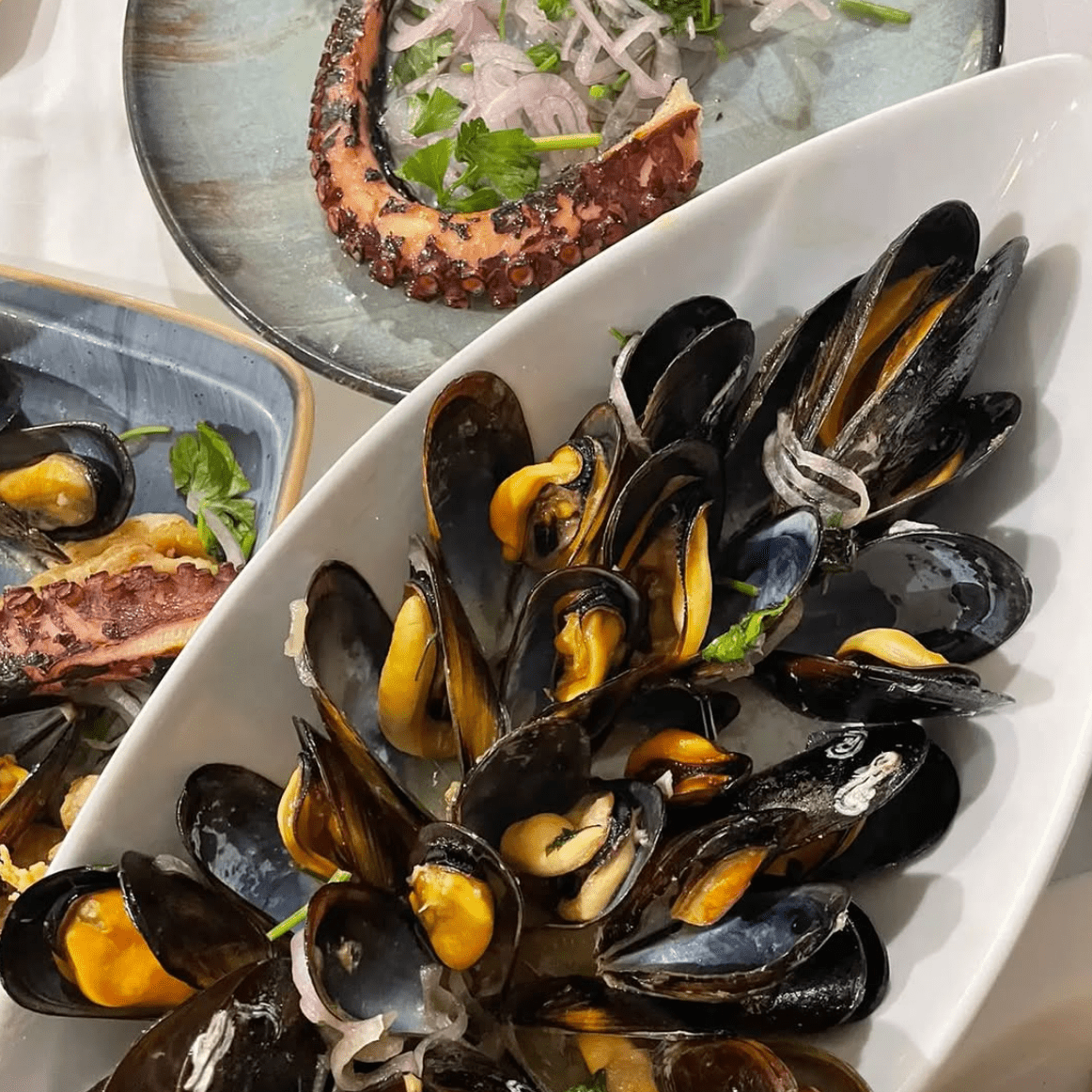Apostolis Restaurant - globalnomadpass